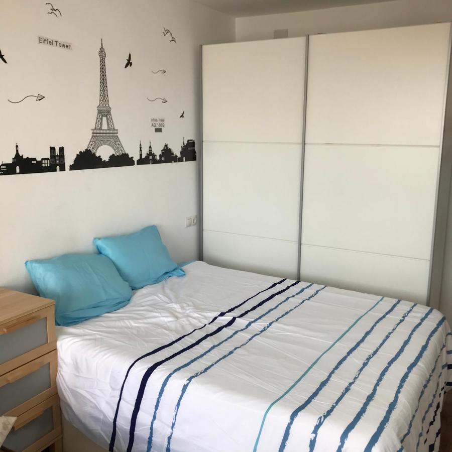 Apartamento Estudio Loft En El Centro Para 3 O 4 Personas Cama Doble Y Sofa Cama Check In A Partir De Las 15 Y 30 Min Pm Y Check Out Hasta Las 11 Y 30 Pm Con Wifi Normalmente No Se Puede Adelantar El Check In 托雷莫利诺斯 外观 照片