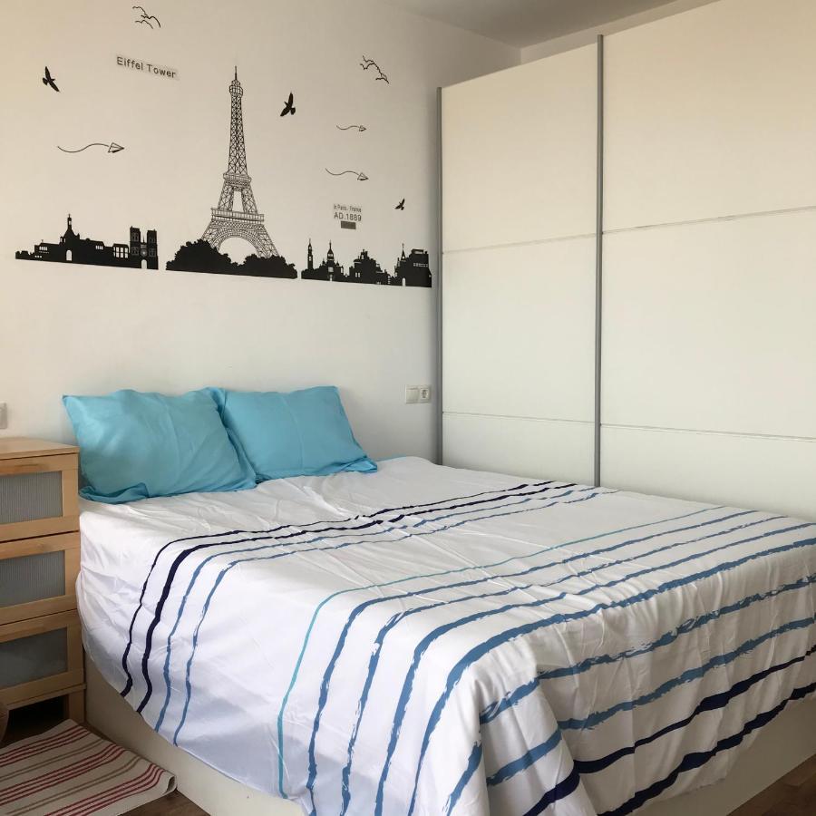 Apartamento Estudio Loft En El Centro Para 3 O 4 Personas Cama Doble Y Sofa Cama Check In A Partir De Las 15 Y 30 Min Pm Y Check Out Hasta Las 11 Y 30 Pm Con Wifi Normalmente No Se Puede Adelantar El Check In 托雷莫利诺斯 外观 照片